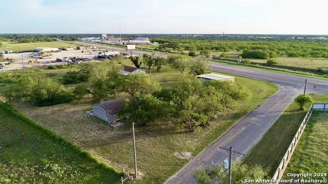 3768 Highway 281 Pleasanton, TX 78064